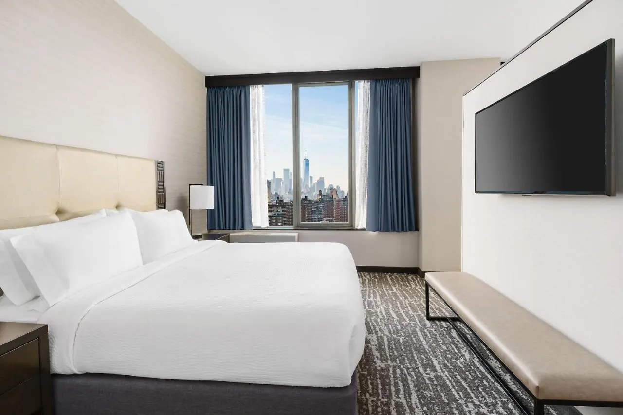 Fairfield Inn & Suites By Marriott New York Midtown Manhattan/Penn Station Hotel
