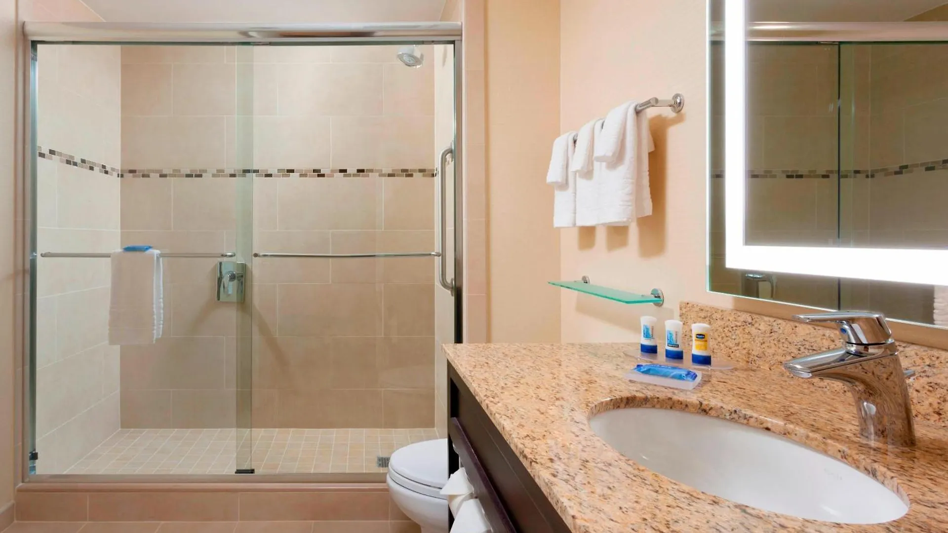 Fairfield Inn & Suites By Marriott New York Midtown Manhattan/Penn Station Hotel