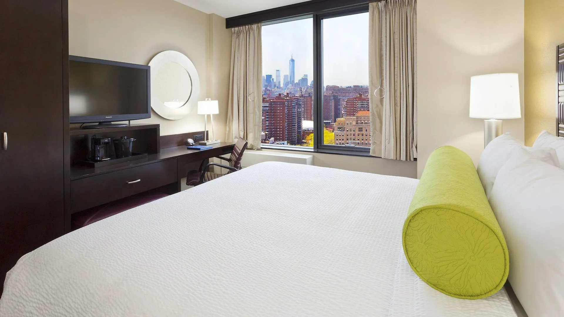 Fairfield Inn & Suites By Marriott New York Midtown Manhattan/Penn Station 4*,